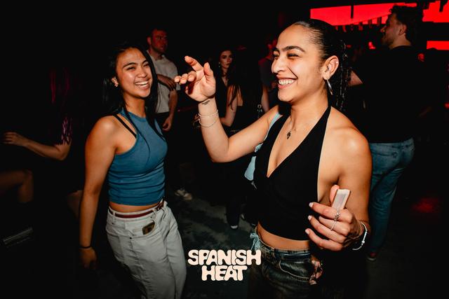 Club Reverse 🏠 – photo 141