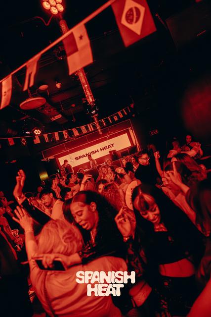Club Reverse 🏠 – photo 18