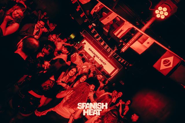 Club Reverse 🏠 – photo 161