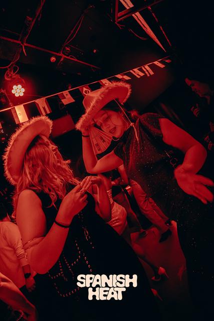 Club Reverse 🏠 – photo 43