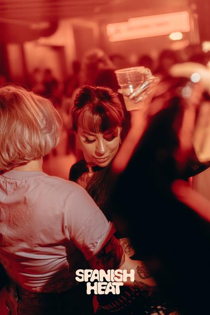 Club Reverse 🏠 – photo 111