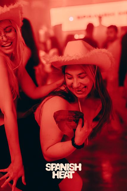 Club Reverse 🏠 – photo 119