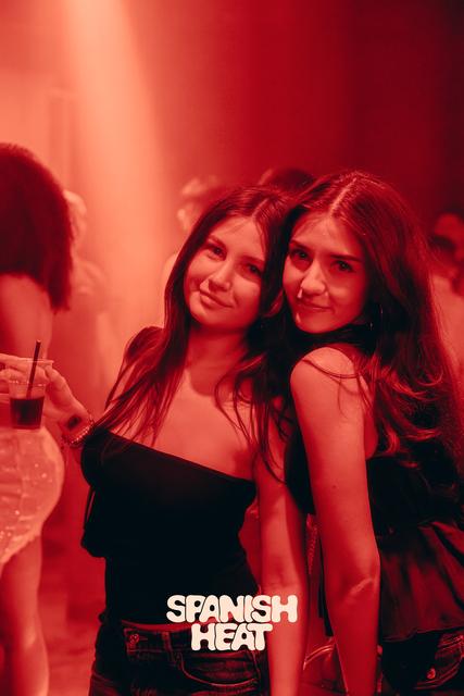 Club Reverse 🏠 – photo 128