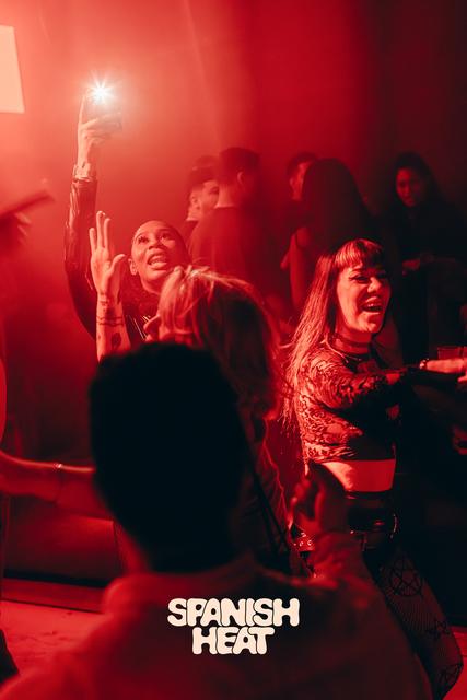 Club Reverse 🏠 – photo 133